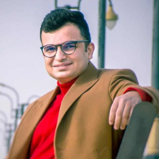 Photo of Hosein Hayati